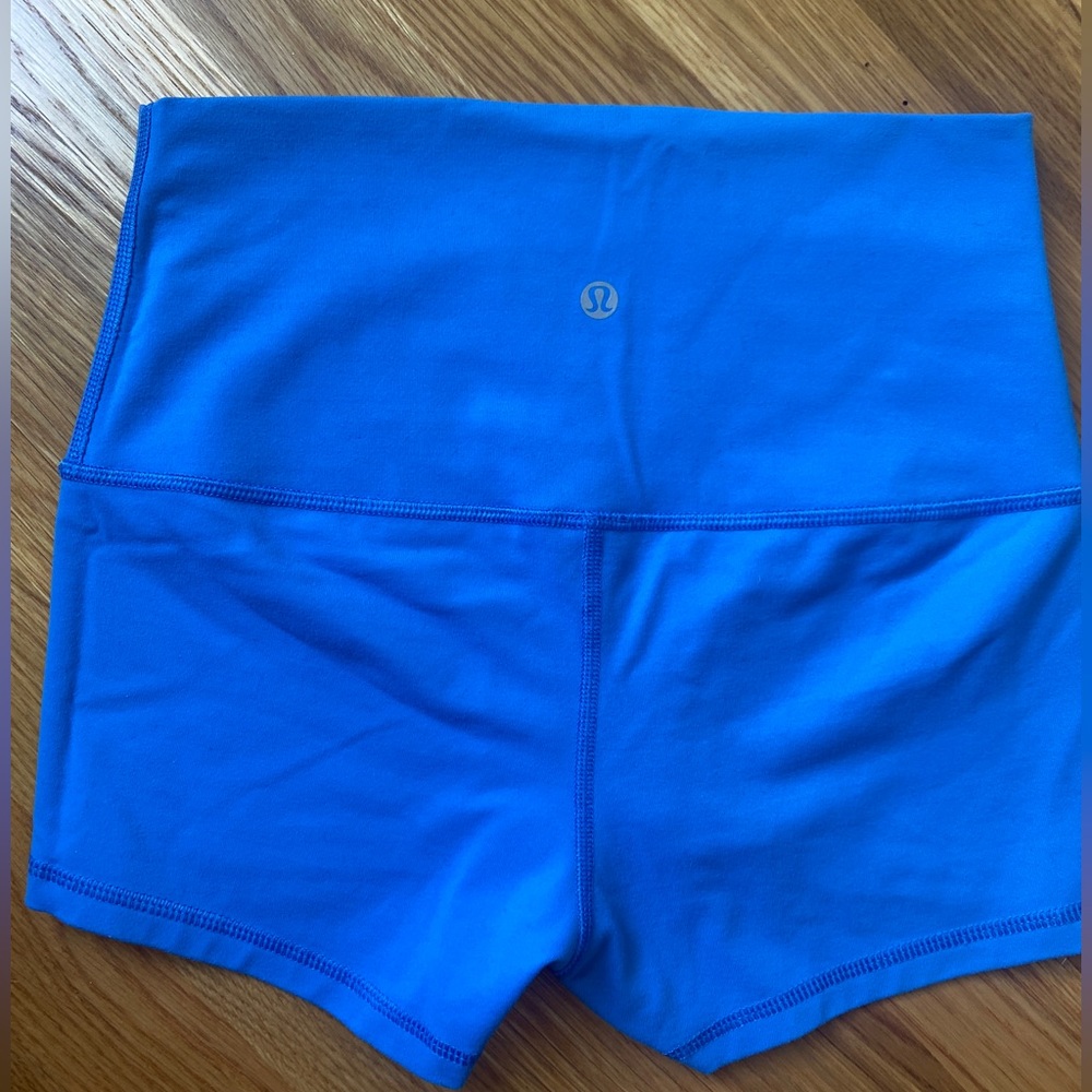 Lululemon bike shorts